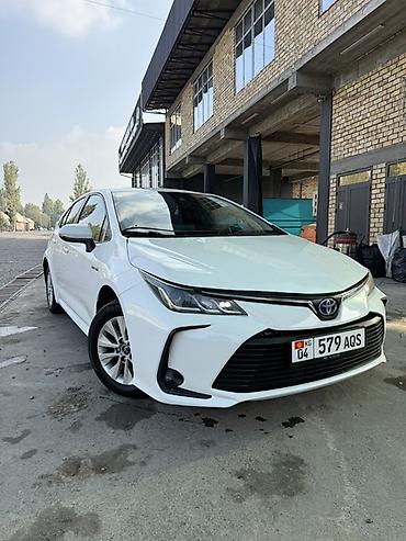королла механика: Toyota Corolla: 2022 г., 1.8 л, Вариатор, Гибрид, Седан — 1