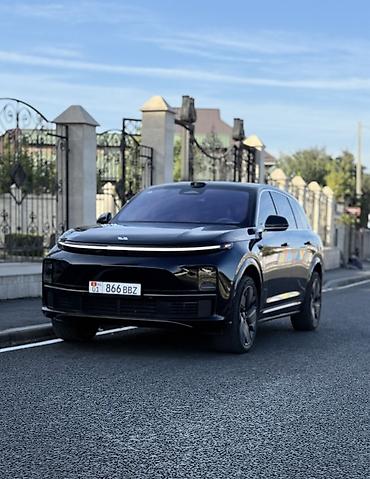 range rover evoque: Lixiang L7: 2025 г., 1.5 л, Автомат, Гибрид, Кроссовер — 1