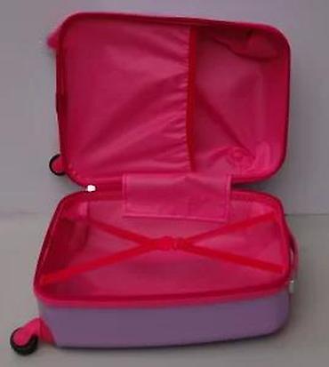 Rančevi, torbe i koferi: Dečiji kofer na točkiće sa motivom princeze Sofije. Kofer ima — 8