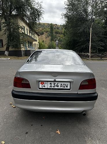 Транспорт: Toyota Avensis: 1999 г., 1.6 л, Механика, Бензин, Седан — 3