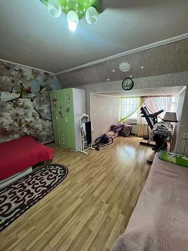 восток 5 сдаю: 250 м², 6 комнат и более, ул. Кара-Дарыя, Семейным — 9