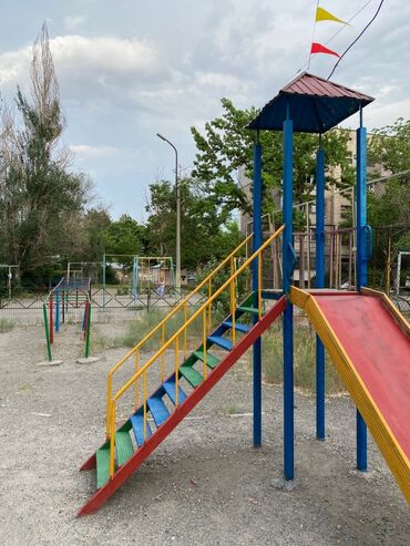 требуется водитель для женщины: Срочно требуется дворник в микрорайон Аламедин-1