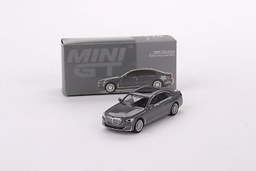 BMW 750Li xDrive Bernina Grey Amber Effect – MiniGT 1/64 MiniGT BMW