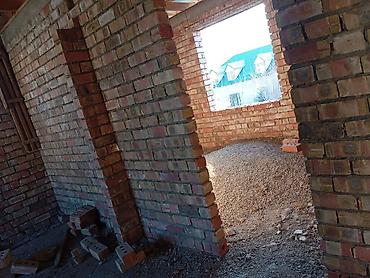 Продажа коттеджей и домов: Продаётся недостроенный двухэтажный кирпичный дом с участком — 27