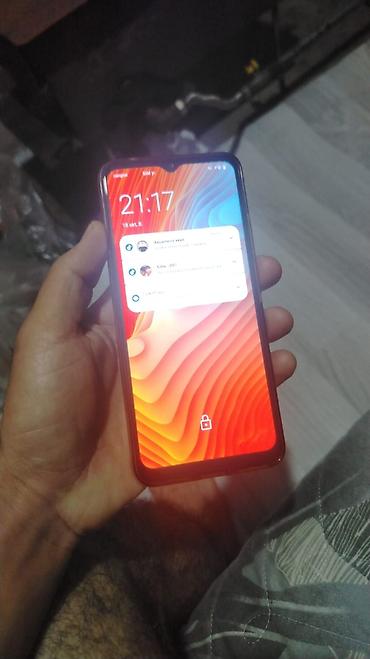 telefon altlıgı: Cubot A10 smartfonu. Şəkillərdə göründüyü kimi cihazın arxa — 4