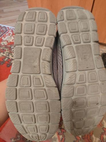 skecher: Skechers kişilər üçün idman ayaqqabısı.orginaldir. - Model: Skechers — 2
