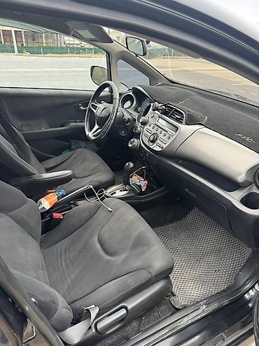 мото honda: Honda Fit: 2008 г., 1.5 л, Автомат, Бензин, Хэтчбэк — 6