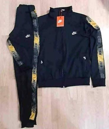 springfield cacak: Ženska komplet trenerka 
S M L XL 2XL 
Cena 3000 din j — 2