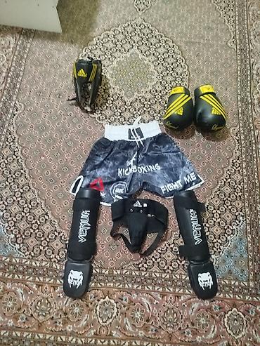 адидас: Kickboks/ boks üçün tam ekipman dəsti - Adidas baş qoruyucusu: qalın — 1