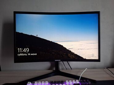 Hummer: Samsung Odyssey C24RG50FQI 24 inch 144Hz 1ms Monitor evde istifade