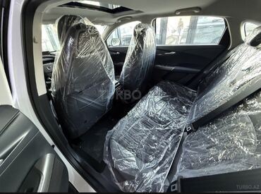 Changan: Changan Eado: 1.5 l | 1 km Sedan — 12