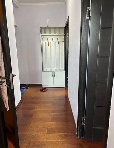 4гор болница: 2 комнаты, 55 м², Городская больница №4 (ул. Айни) Элитка, 4 этаж, Косметический ремонт — 4