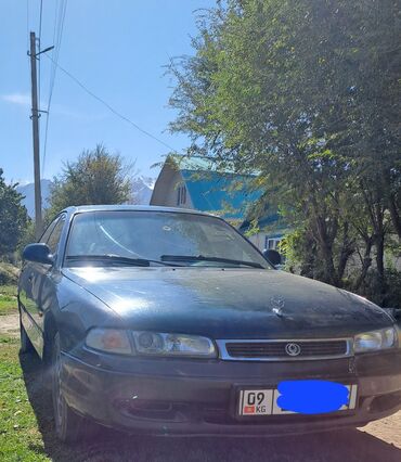 авто за 2000 долларов: Mazda 626: 1995 г., 2 л, Механика, Бензин, Хэтчбэк