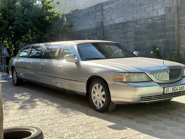 лимузин крайслер: Lincoln Town Car: 2005 г., 4.6 л, Автомат, Бензин, Лимузин