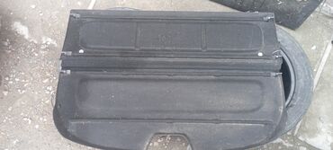 полка гольф 3: Крышка багажника Mazda 2004 г., Б/у, цвет - Серый,Оригинал