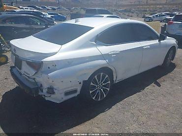 lexus: Lexus ES: 2021 г., 2.5 л, Автомат — 4