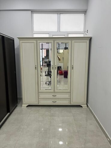 BAW: İşlənmiş, 4 qapılı Düz dolab, Qarderob, paltar dolabı