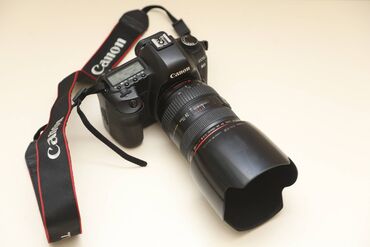 köhnə fotoaparat: Canon 5d mark 2 Nikon alacam ona görə satıram. Canon işlədə bilmədim