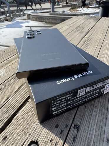 Samsung: Samsung Galaxy S24 Ultra, Б/у, 256 ГБ, цвет - Черный, В рассрочку, 1 SIM, 2 SIM, eSIM — 5