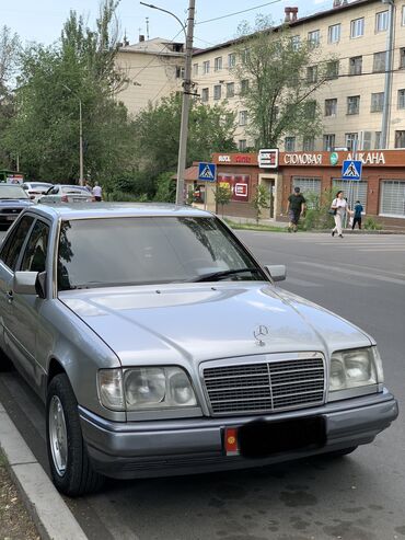 воздухамер 124: Mercedes-Benz E-Class: 2.2 л | 1994 г. | Седан