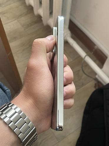 Мобильные телефоны и аксессуары: Xiaomi, 15, Б/у, 256 ГБ, цвет - Серебристый, 1 SIM, 2 SIM, eSIM — 3