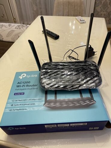 4g modem baku: Madem TP-Link AC1200 Archer C6 Wi-Fi routeri, evdə və ya ofisdə