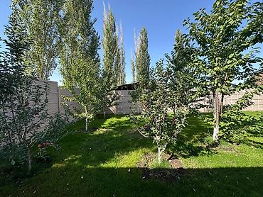 Продажа коттеджей и домов: 🏡 Продается 5-комнатный дом 150 м² с новым ремонтом 📐 Площадь дома — 28