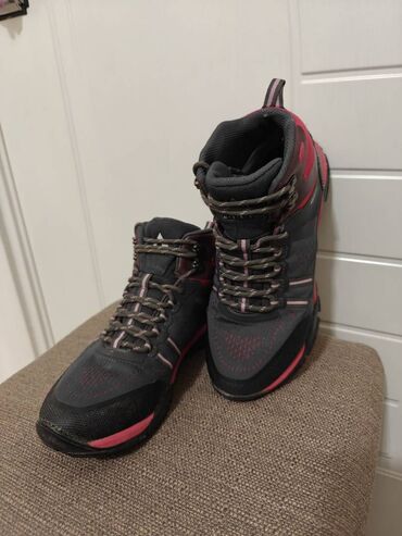 Čizme: Čizme, 39 na lalafo.rs — 4 Čizme: Čizme, 39 — 4