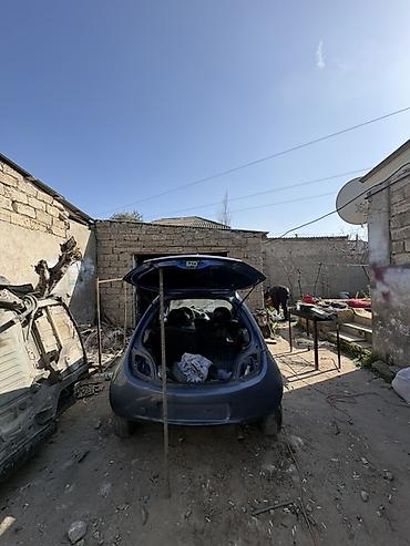ford oturacaq: Ford Ka – ehtiyat hissələri Avtomobil Ford Ka modelidir. Şəkillərdə — 4