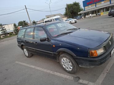 жук ташуучу унаа: Volkswagen Passat Variant: 1992 г., 2 л, Бензин