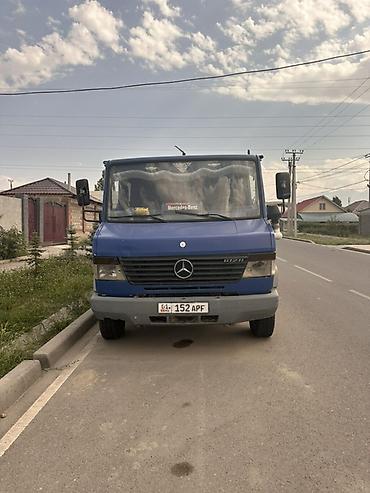 eafc 25: Грузовой автомобиль Mercedes‑Benz 812D (бортовой) - Кабина — 1