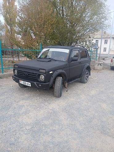 mini car: ВАЗ (ЛАДА) 4x4 Нива: 2002 г., 1.7 л, Механика, Бензин, Внедорожник — 7