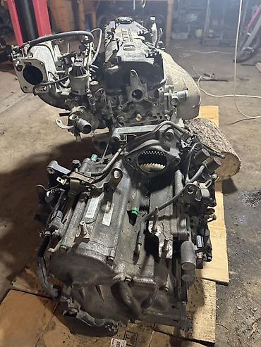 без мотора: Двигатель Honda f24VTEC (SOHC) Описание: - Бензиновый рядный — 3