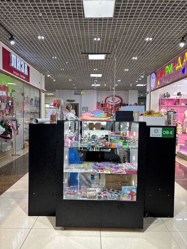 продажа бизнес: Сдаю Островок в ТЦ, 6 м², Весна, С ремонтом, Действующий, С оборудованием