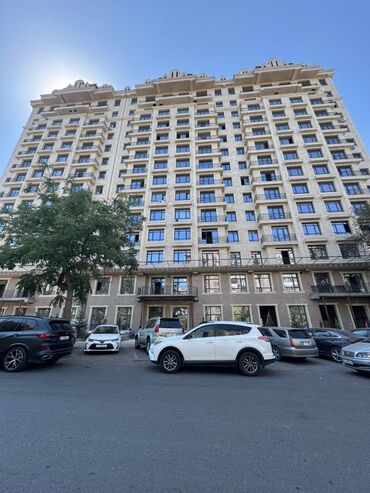 элитные квартиры продаж: 4 бөлмө, 137 кв. м, Элитка, 14 кабат, ПСО (өзү оңдоп түзөтүп бүтүү үчүн)