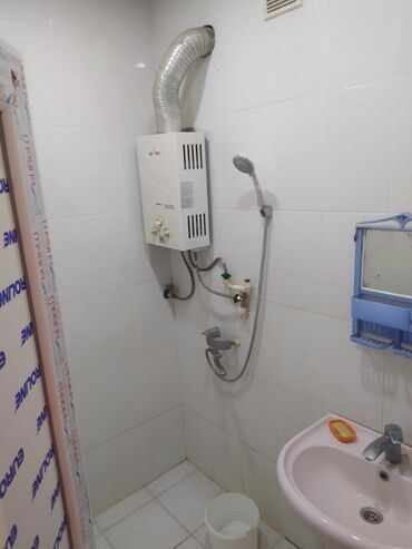 Uzunmüddətli kirayə mənzillər: Salam Oglan otaq yoldasi axtarilir ev memar ecemide yerlesir evin her -da lalafo.az — 3 Uzunmüddətli kirayə mənzillər: Salam Oglan otaq yoldasi axtarilir ev memar ecemide yerlesir evin her — 3