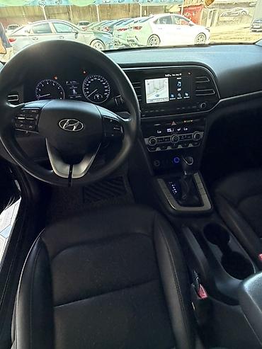 елантра 2017: Hyundai Elantra: 2018 г., 1.6 л, Автомат, Бензин, Седан — 6