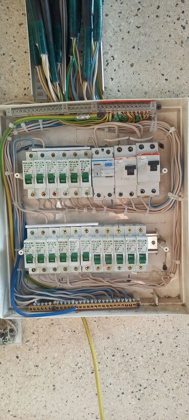 Электрики: Электрик | Установка стиральных машин, Демонтаж электроприборов, Монтаж проводки Больше 6 лет опыта — 6