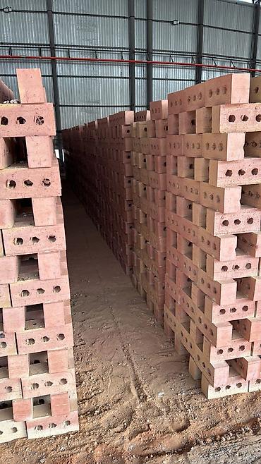Строительный кирпич: Пустотелый, дырчатый, Жженый кирпич, Полублок, 250×120×90 — 12