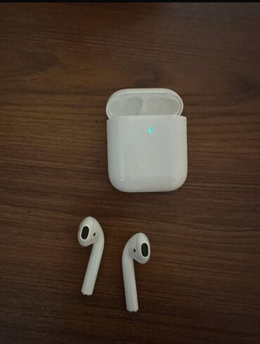 ucuz qulaqciqlar: İşlənmiş Simsiz (Bluetooth) Qulaqcıqlar, Apple, rəng - Ağ
