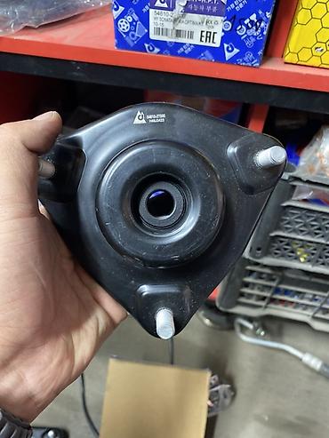 шаровой машины: Опора стойки передней подвески (Strut Mount) MOBIPARTS для Hyundai — 1