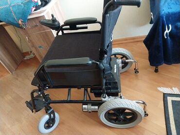 elil arabası: Инвалидные коляски