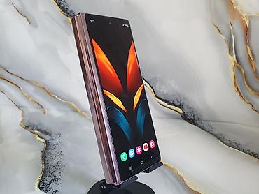 Samsung Galaxy Z Fold 2, Б/у, 256 ГБ, 1 SIM, 2 SIM