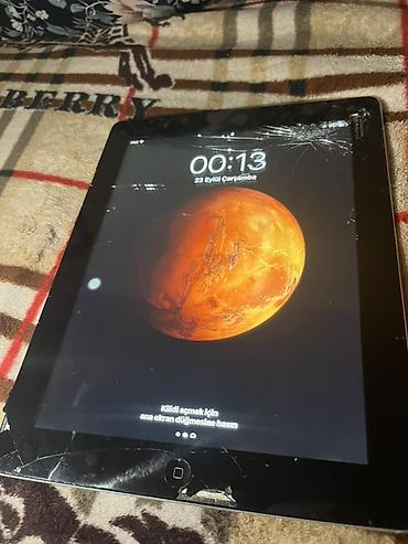 plansetlerin qiymeti: Б/у Apple iPad 4 (2012), 9,7", < 64 ГБ, Бесплатная доставка — 3
