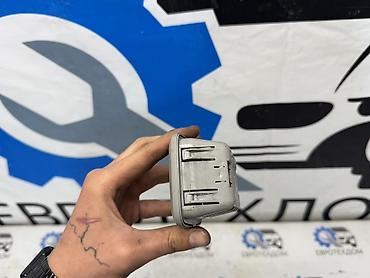 оптом светы: Плафон салона Volvo FH12 fh12.380 D12 380 2003 Контрактный из — 2