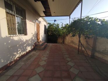 Həyət evləri və villaların satışı: 3 otaqlı, 121 kv. m, Orta təmir — 3
