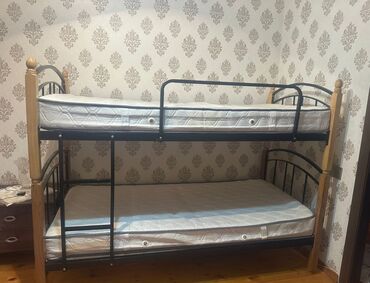 Для девочки и мальчика, Б/у, Кровать, С матрасом