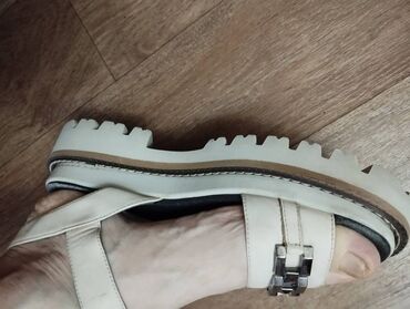 Босоножки, сандалии, шлепанцы: Босоножки at lalafo.kg — 3 Босоножки, сандалии, шлепанцы: Босоножки — 3