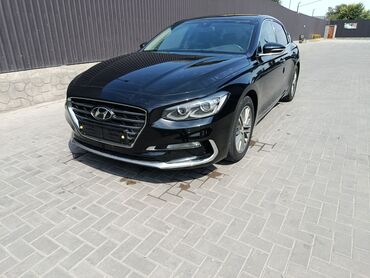 срочно продать машину: Hyundai Grandeur: 2018 г., 3 л, Автомат, Газ, Седан