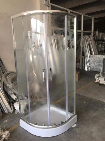 Duş kabinaları, arakəsmələr: Yeni Arakəsmə, Pulsuz çatdırılma — 19